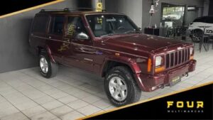 Cherokee Sport  4.0 Mec./Aut. 2001