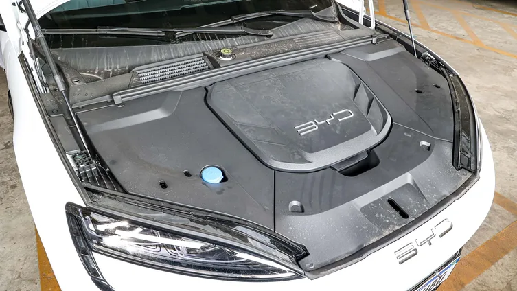 BYD Seal tecnologia bateria Blade detalhe