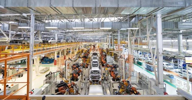 fábrica de automóveis linha de montagem tecnologia elétrica