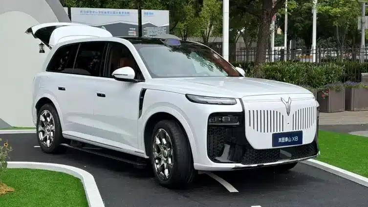 Voyah Taishan X8 SUV elétrico design exterior