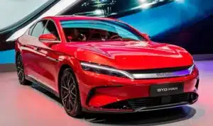 BYD amplia equipe para atender à demanda global por veículos