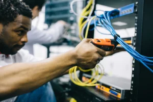 CNAE 6110-8/03: telecomunicações multimídia fixas