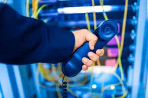 CNAE 6110-8/99: serviços de telecomunicações por fio