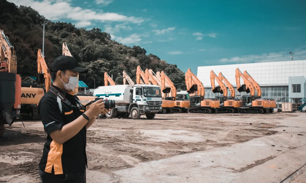 CNAE 4511-1/04 venda por atacado de caminhões e pesados