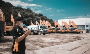 CNAE 4511-1/04: venda por atacado de caminhões e pesados