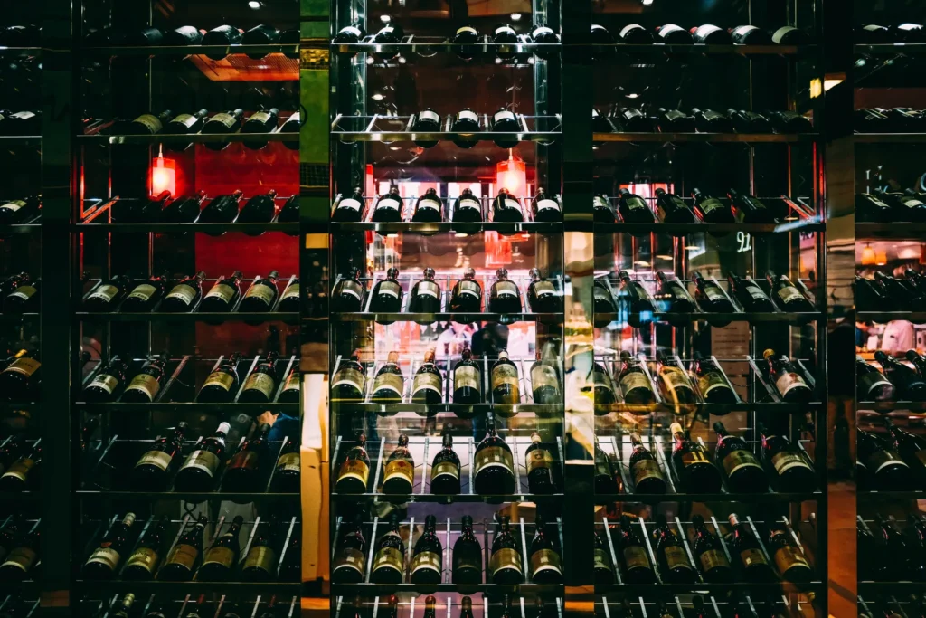 CNAE 4635-4/99: comércio atacadista de bebidas diversas