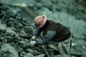 CNAE 0899-1/99: extração de minerais não metálicos