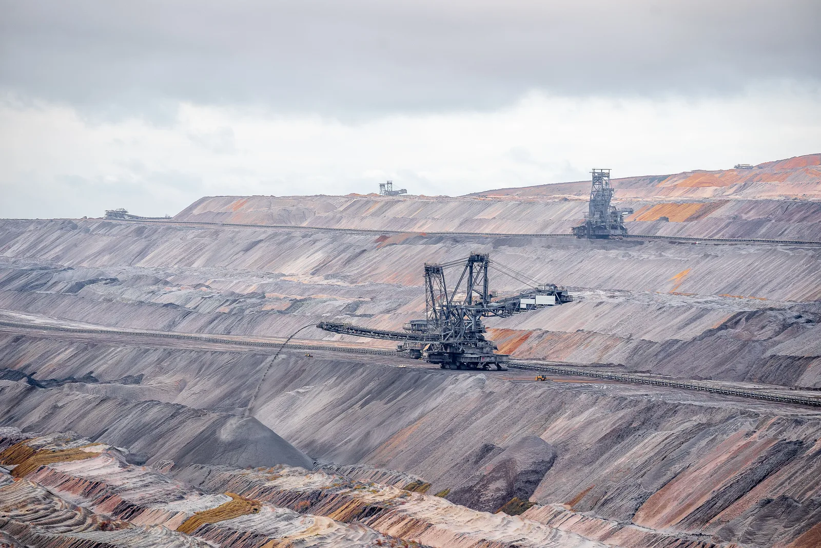 CNAE 0729-4/04: extração de minerais metálicos