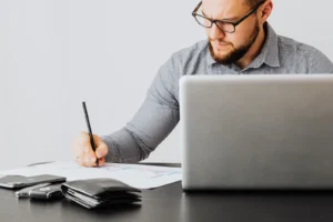 Empresa de Médio Porte: O que é, limites e como consultar no CNPJ