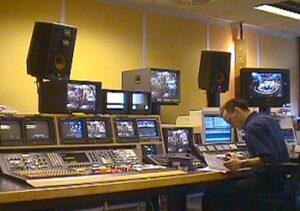 CNAE 5912-0/99: pós-produção audiovisual e de filmes, como funciona?