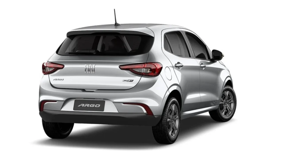 Foto carro Fiat Argo na prata