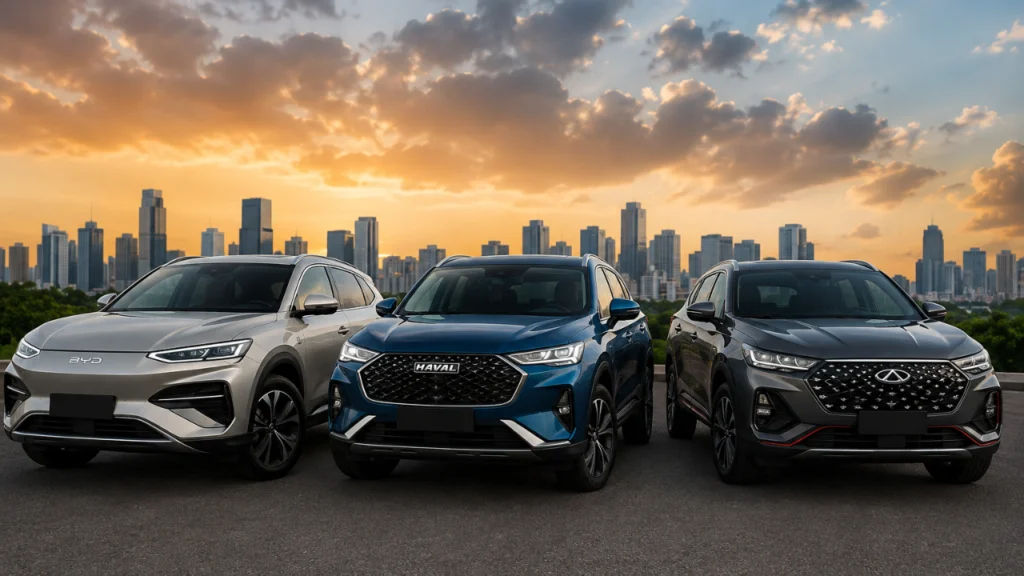 Três carros chineses perfilados