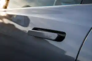 4,3 milhões de carros estão em recall por um problema inusitado na China; veja o motivo