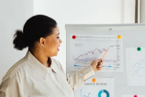 CNAE 6438-7/99: intermediação financeira não monetária