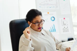 CNAE 6434-4/00: o que fazem as agências de fomento?