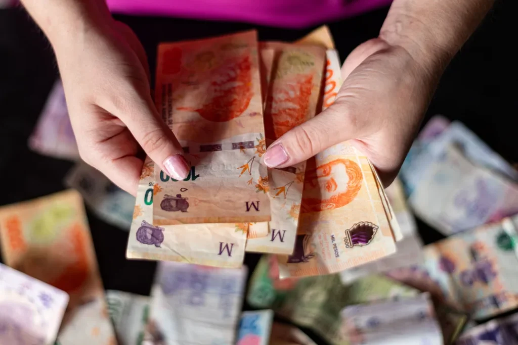 CNAE 6423-9/00: o que faz uma caixa econômica?