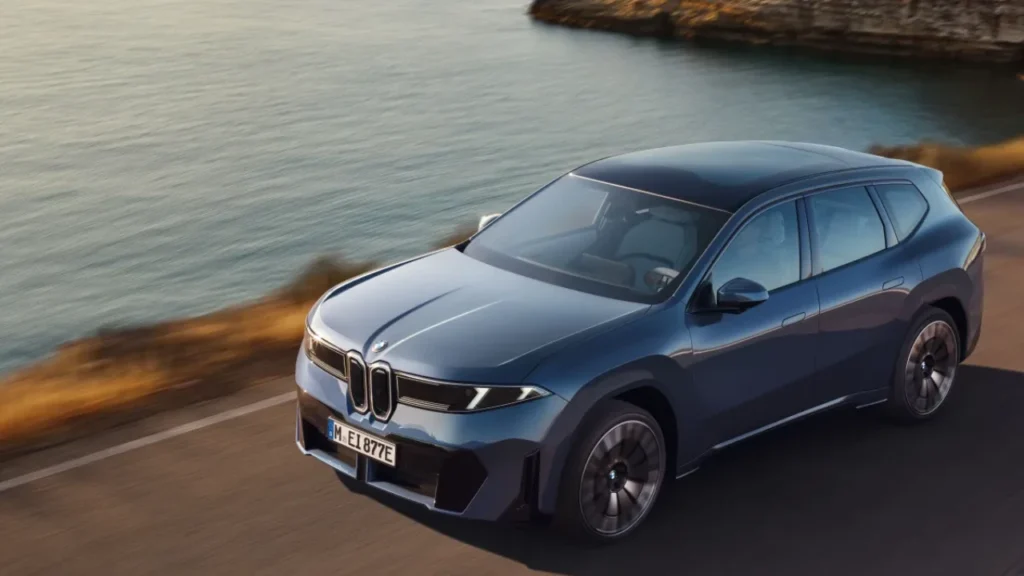 Carro BMW iX3 2027
