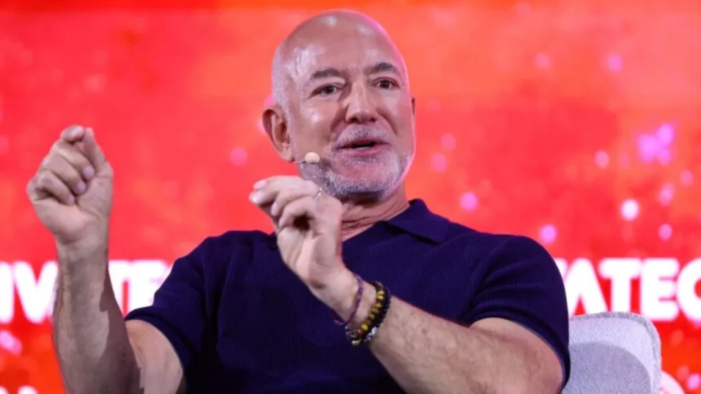 Foto do empresário e fundador da Amazon, Jeff Bezos