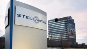 Stellantis pode vender fábrica no Canadá que já atrai interesse da BYD