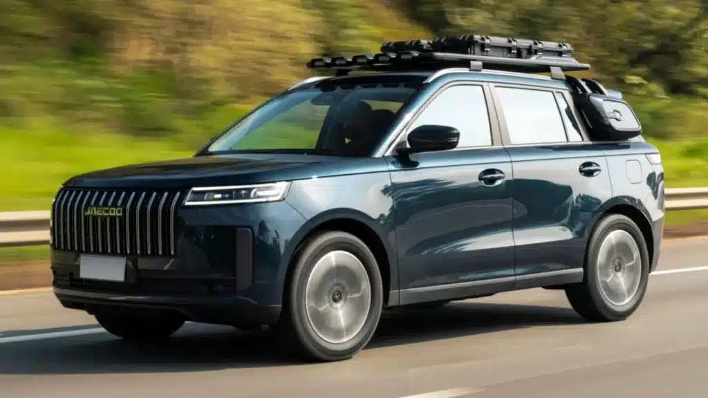 Jaecoo 5 estreia no Brasil com 224 cv, quase 1.000 km de autonomia e preço competitivo